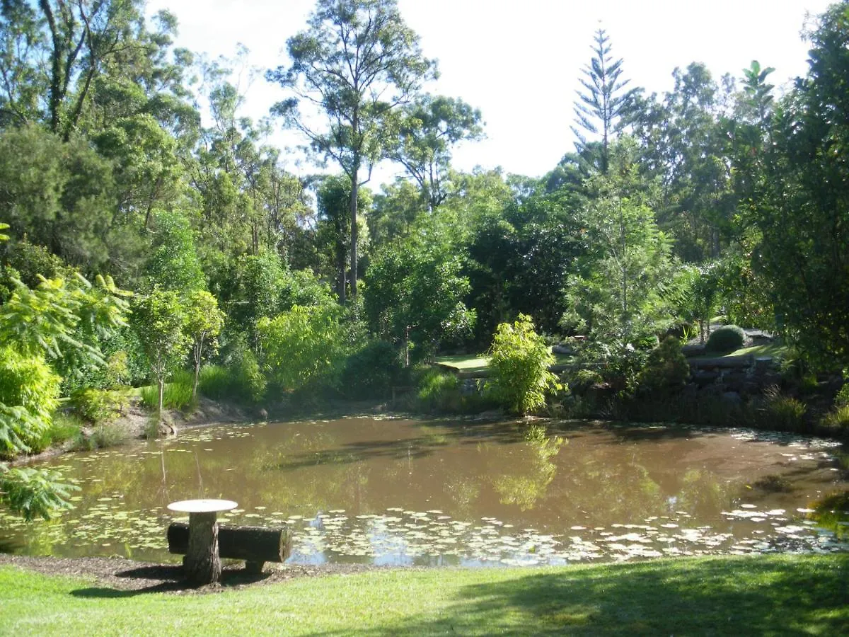 Bobrene On Tamborine Nude Retreat - Cosy Chalet Daire Avustralya
