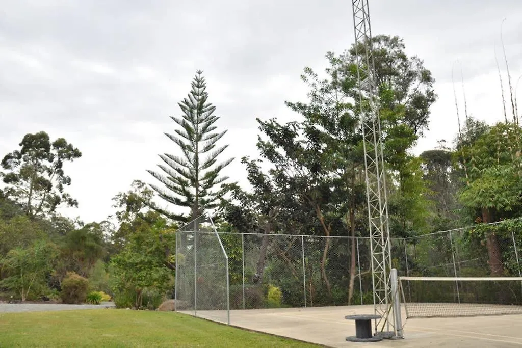 Bobrene On Tamborine Nude Retreat - Cosy Chalet Apartment 0*,  Australia